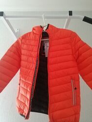 Куртка демі Reserved 140р.