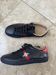 Gucci шкіряні кеди стан нових 