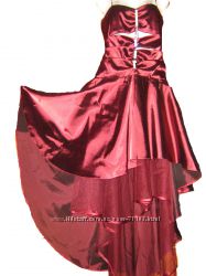 Нарядное платье со шлейфом-М 44