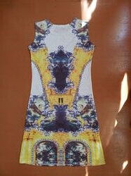 Сукня із середньовічним живописом Qian Er