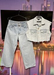 Продам джинсовый набор жилет и джинсы 42/44 см, S/M 