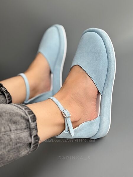 В наявності гарні замшеві туфлі, 38, 39 р. маломірять