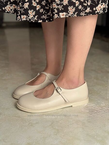 В наявності трендові шкіряні балетки. Розміри 36-41.