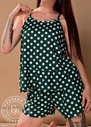 Елегантна жіноча піжама в горох / зелена