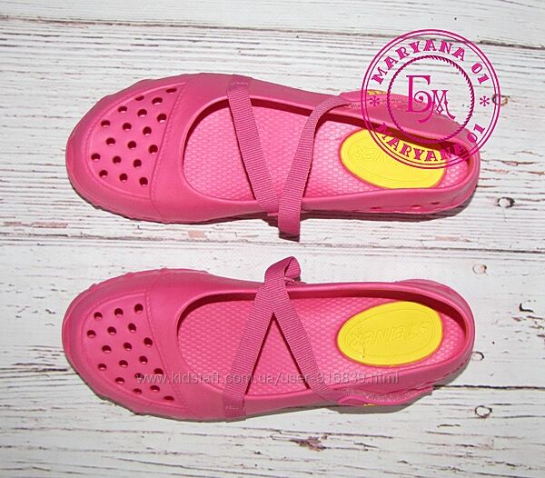 Яскраві крокси, аквашузи steiner / рожеві