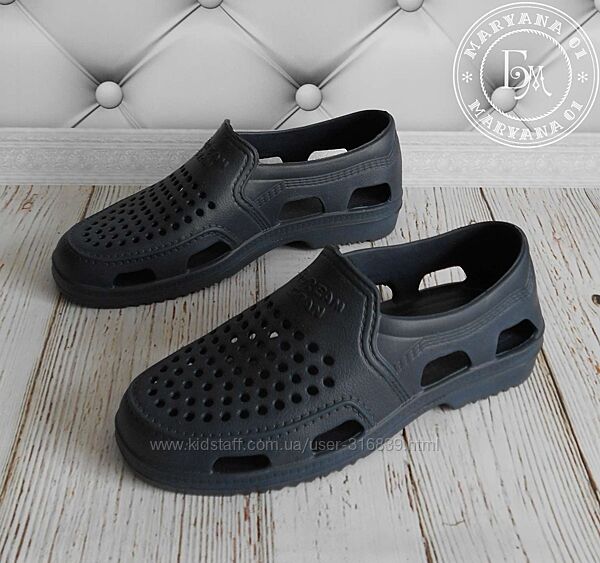 Чоловічі сабо / сланці / крокси гумові