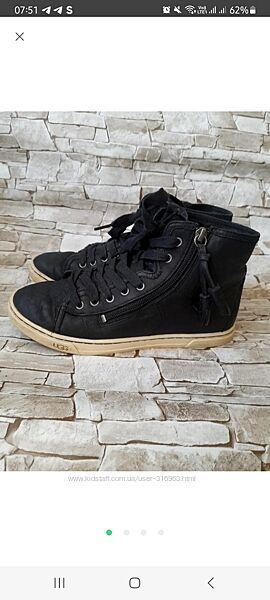 Ботинки,  кроссовки, кеды Ugg