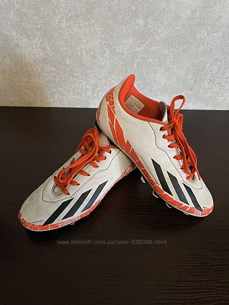 Бутси adidas ,35 розмір 