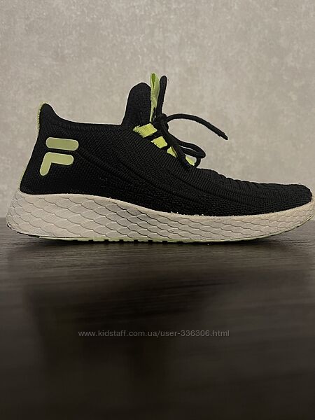 Кросівки Fila,34 розмір