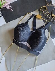 M&S  Міцний спортивний бюст р 85 Е повітряпроникний 