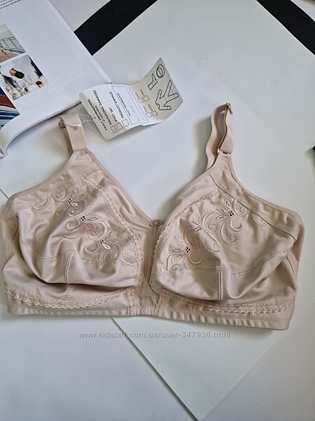 М&acuteякий бюст від M&S у р. 90 G-H 