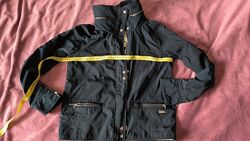 Куртки вітровки легенькі 