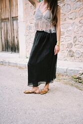 Чорна спідниця міді зі жатої тканини Zara -  M, L, XL