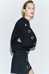 Чорний світшот з неопреновим ефектом та люверсами  Zara - S, M