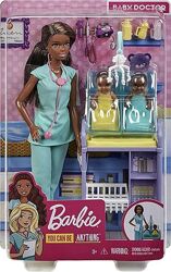 Кукла Barbie Careers Baby Doctor Барби Педиатр с двумя малышами доктор 
