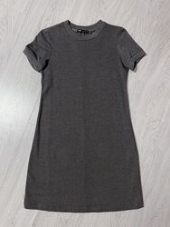 Сукня з коротким рукавом
