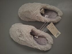 36. -37 р теплые тапочки george