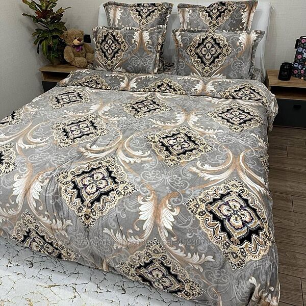 Постільна білизна велюр з чотирма наволочками євро та полуторний 