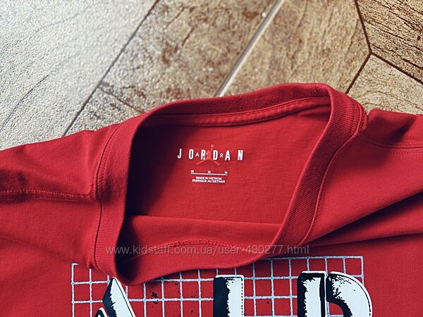 Футболка Jordan M J BRAND JM STACK SS CREW Розмір М є заміри