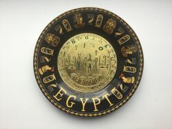 Красивые тарелки и магниты Египет