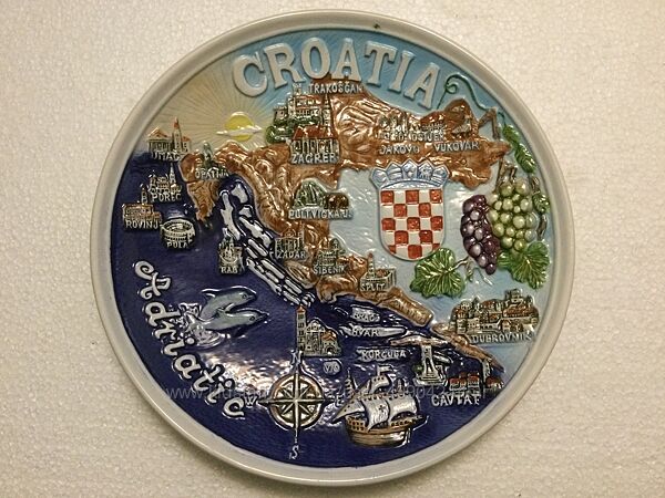 Гарні сувеніри з Хорватії