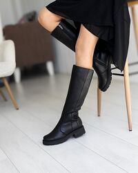 Шкіряні жіночі високі зимові чоботи 36-42