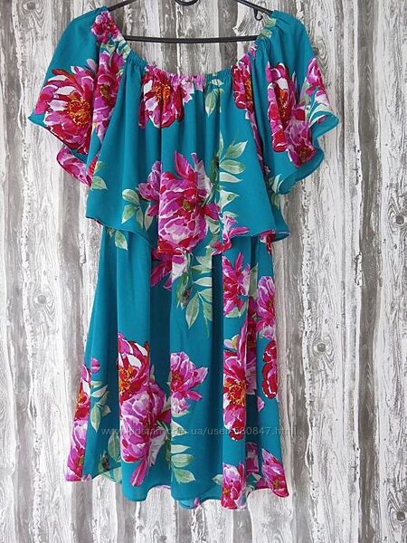 Літнє плаття з відкритими плечима  розмір 46-48 