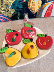 Медово-імбирні пряники груша і яблучко з жувальним червяком