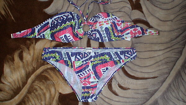 Новый очень красивый качественный купальник  Esmara р. 48 