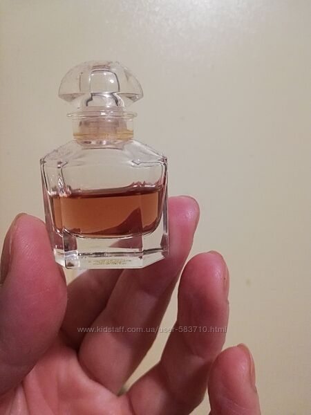  Cristoff, Guerlain, Avon, Marche та іншу парфуми 