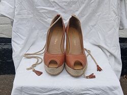 Sale. Туфлі Gaimo все шкіра натур. 39 розмір. Платформа. 