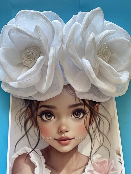 Білі банти на резинках