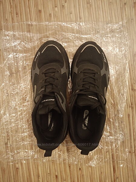 Віддам кросівки на хлопця