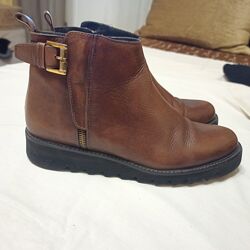 Стильні жіночі чобітки , 38р.