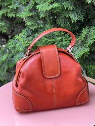 Італійська жіноча сумка натуральна шкіра на магніті 