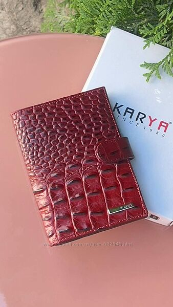 Шкіряна обкладнинка для автодокументів KARYA на кнопці