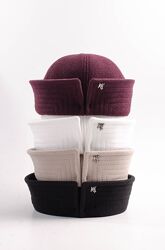 Стильні оригінальні теплі кашемірові жіночі шапочки морячка