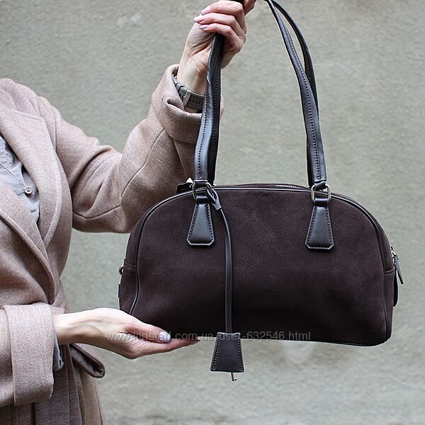 Замшеві сумочки з довгими ручками De esse