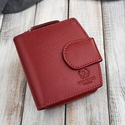 #7: червоний