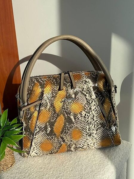 Сумка жіноча DESISAN Туреччина  натуральна шкіра беж, лазерна обробка 