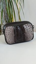 Сумка шкіряна крос-боді на два відділення Karya 