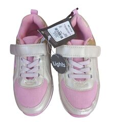 Кросівки для дівчинки Primark. Дефект