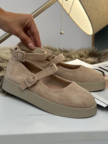 Замшеві туфлі лофери р.34,35,36