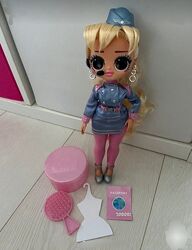 Кукла L. O. L. SURPRISE OMG Стюардесса