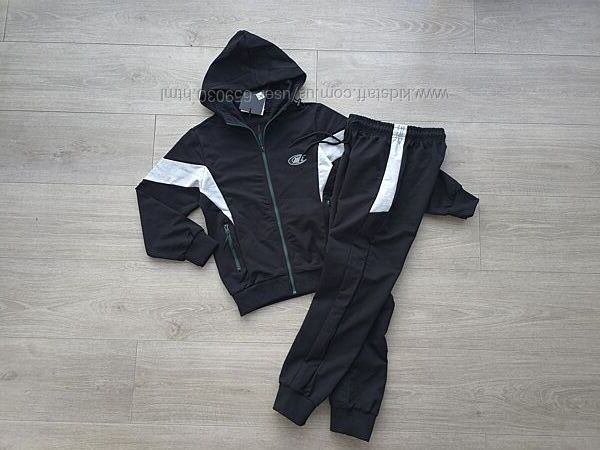 Спортивний костюм