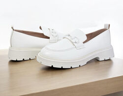 Туфлі жіночі білі