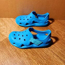 Фірмові сандалії-босоніжки, крокси, аквашузи Crocs C11. 28-розмір. 18 см. 