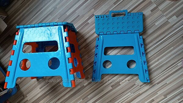 Стульчик раскладной, пластиковый стул