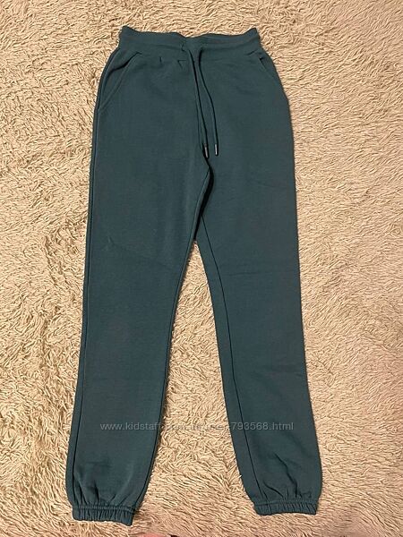 Спортивні жіночі штани 