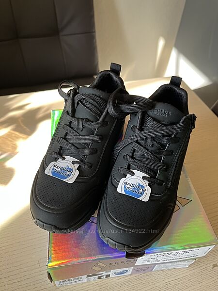 Кросівки skechers  36 розмір 
